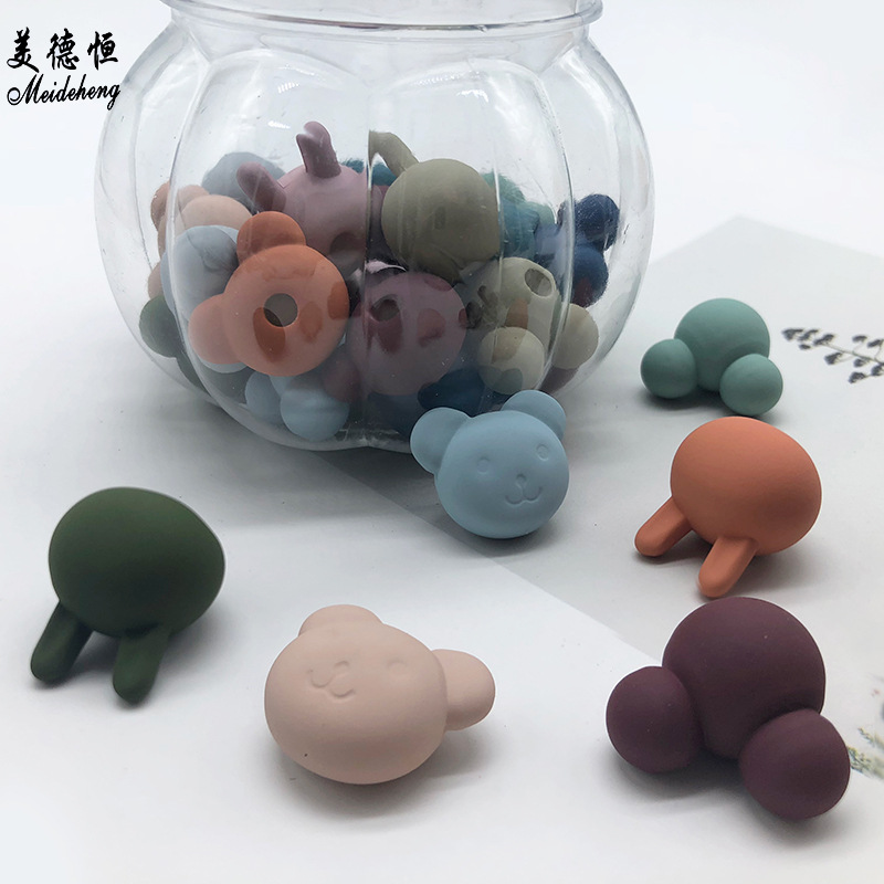 网红同款米奇兔子小熊珠单孔diy头饰珠 亚克力儿童详情3