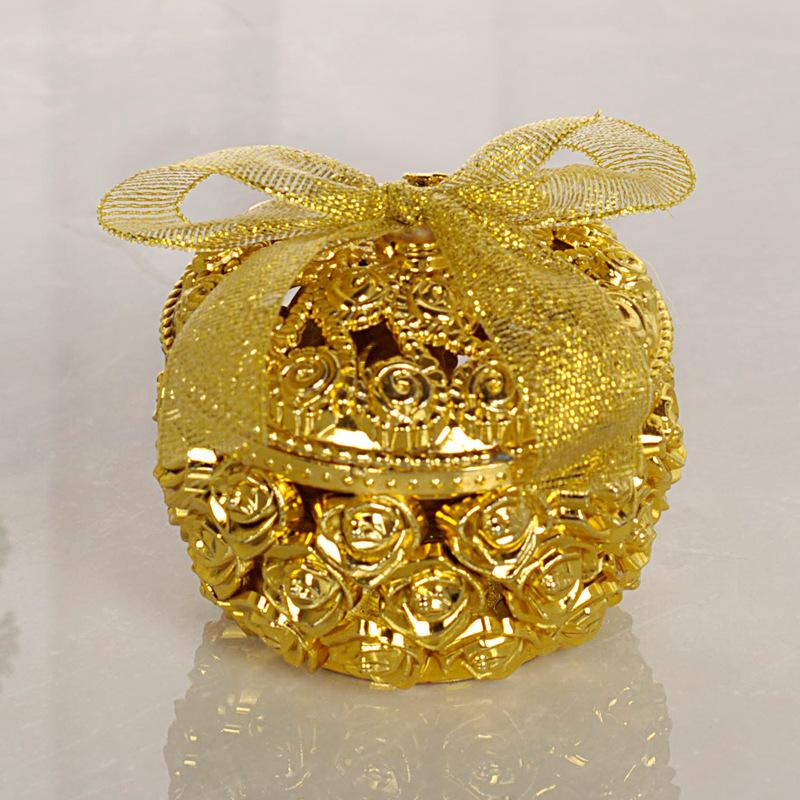 Factory direct supply of hollowed-out gold-plated candy boxes, aromatherapy boxes, jewelry storage boxes, wedding candy boxes, wedding supplies wholesale undefined