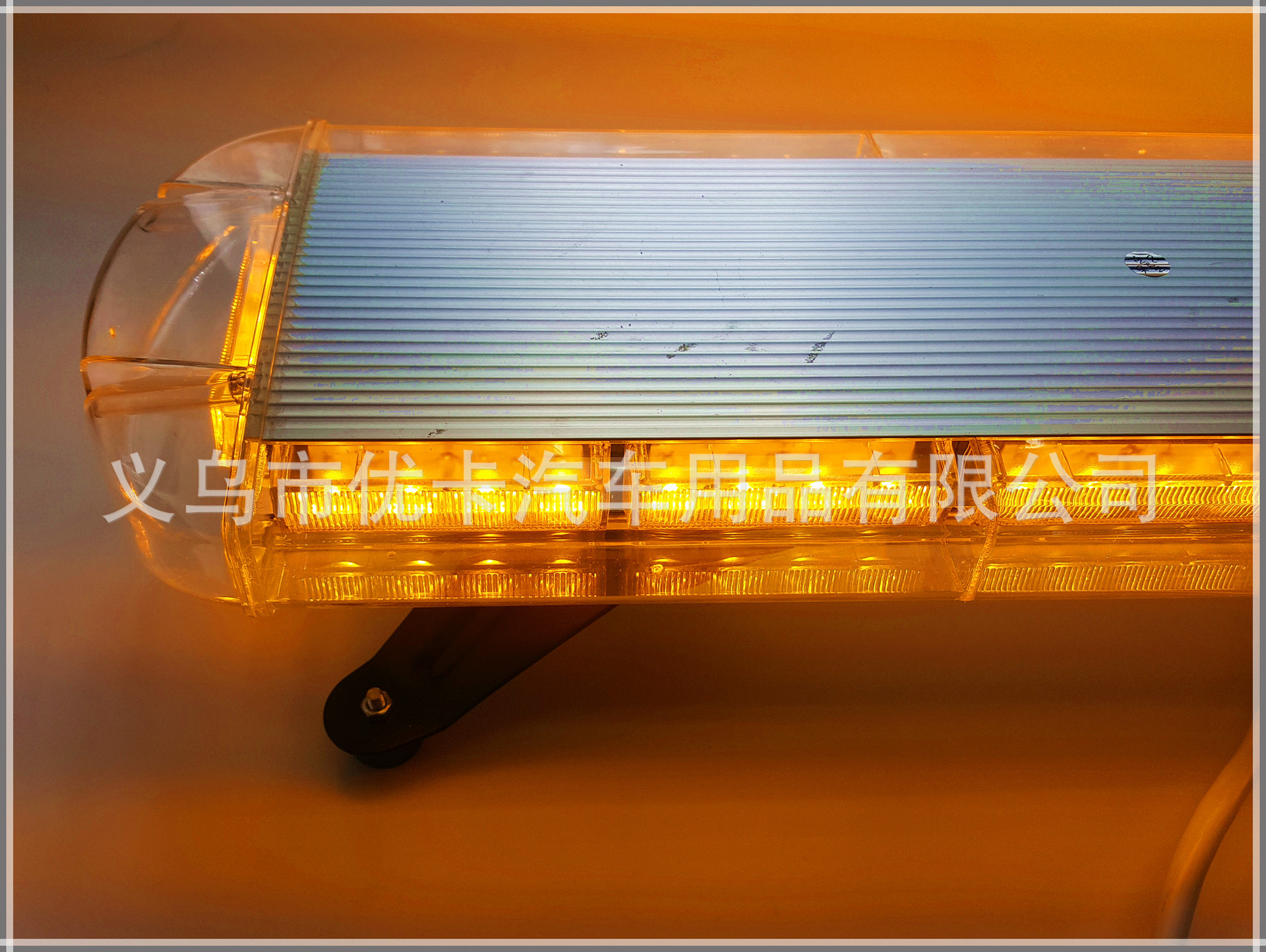 Warning lights Auto LED lights Cross border flash lights Magnet ceiling lights high-power alarm lights 40LED auto supplies Auto supplies auto parts thumbnail