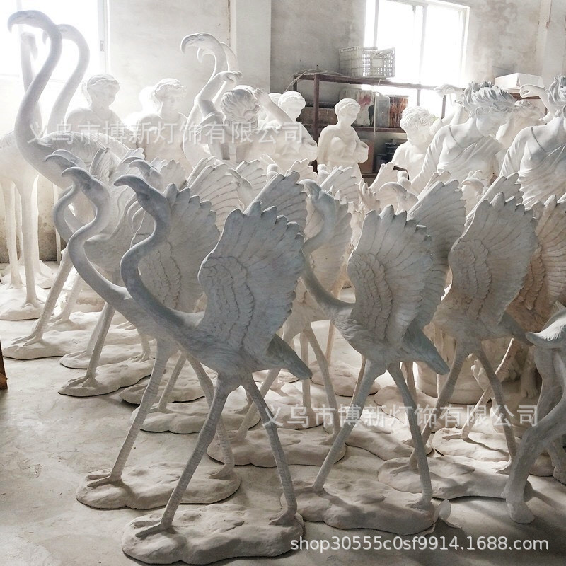 Cross-border supply LED flamingo shaped lamp, outdoor luminous waterproof landscape courtyard simulation animal decorative item Application Scenario