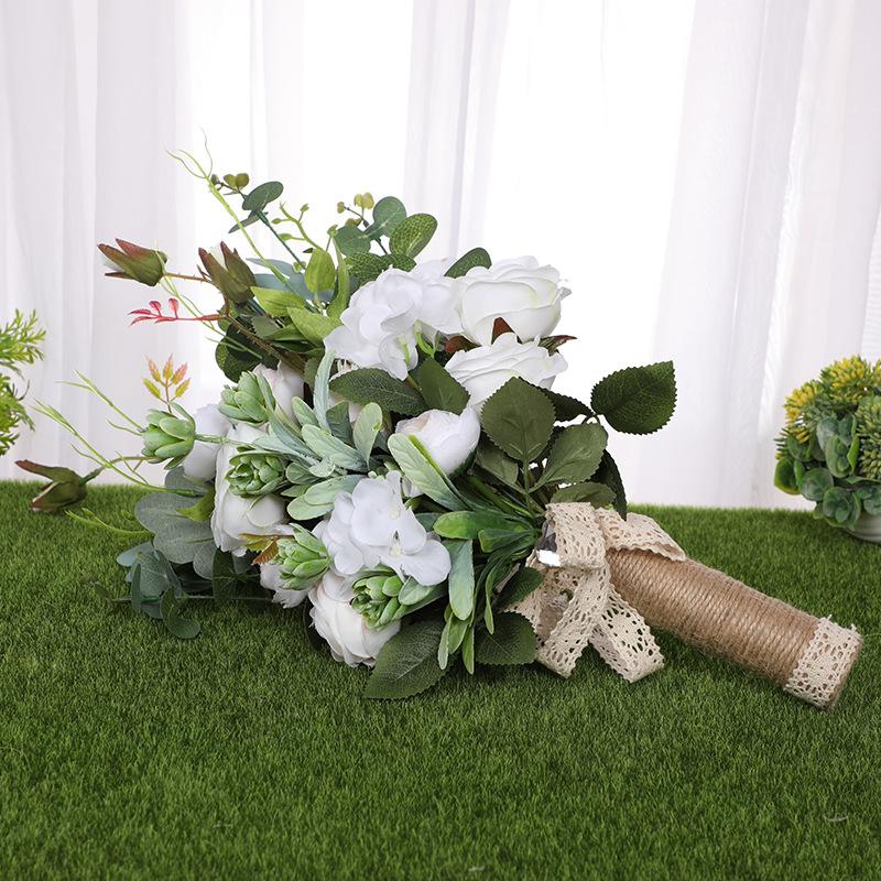 European-style simulated bride's bouquet, wedding bride's bouquet, white simulated rose, wholesale wedding supplies Application Scenario