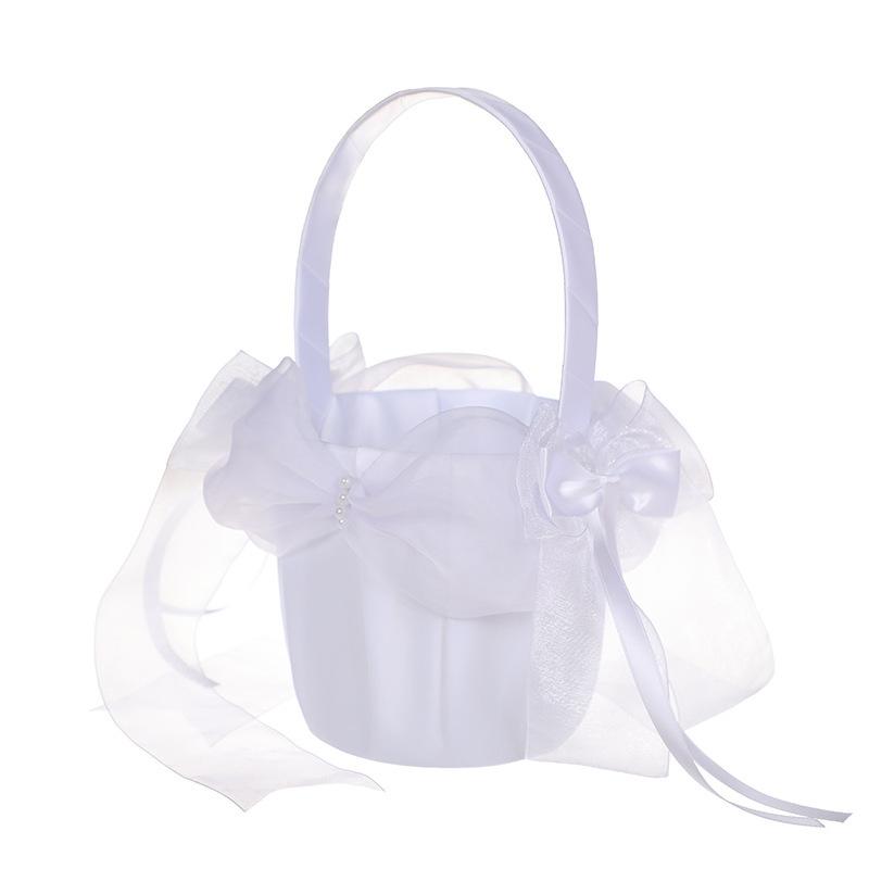 Western-style white flower basket wedding flower scattering, lace bow flower basket, flower girl carrying basket wedding supplies wholesale Item Picture
