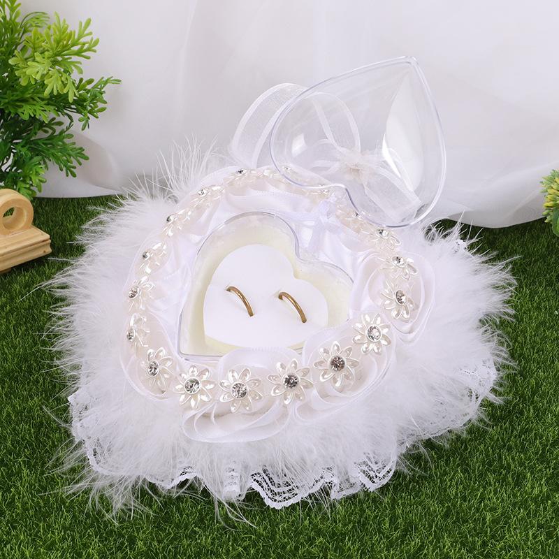 Wedding products, wedding products, wedding products, wedding products, wedding products, direct supply from wedding product manufacturers, new white wedding ring pillows, heart-shaped lace trim rings for brides and grooms, wedding supplies Application Scenario