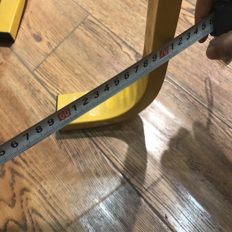 Factory direct sales of car locks, anti-theft three-fork wheel locks, parking lot tire locks with discs, car locks wholesale Application Scenario