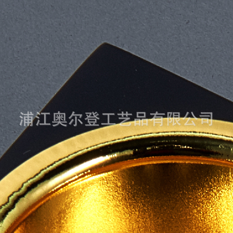 Factory direct sales of Middle Eastern Arab incense burners, wooden handicrafts and ornaments, square flat-mouthed incense burners, wholesale and customization for foreign trade Application Scenario