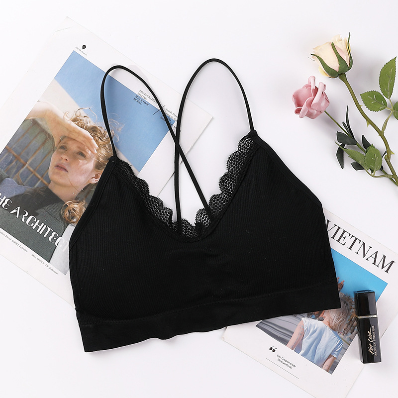 New seamless lace threaded beauty back, chest wrap, fine shoulder strap, comfortable and breathable, thick chest pad, gathering sports halter top undefined