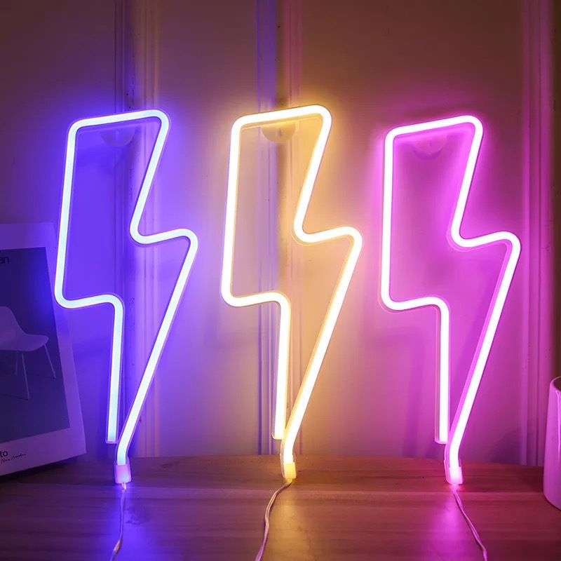 led cross-border manufacturer direct supply Neon-shaped wall lights, small night scenes, rainbow reindeer, Christmas photo props and decorations Application Scenario
