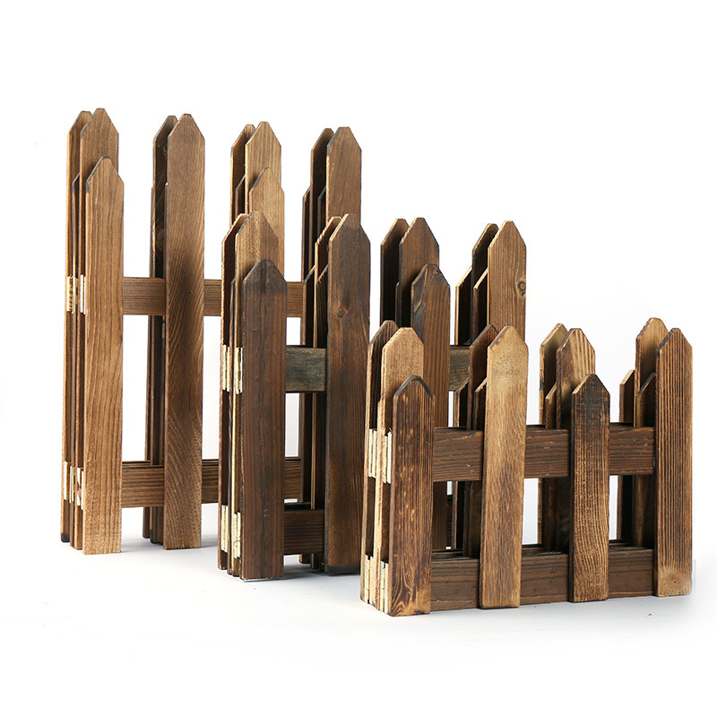 Anti-corrosion carbonized wood pile, garden fence, garden, balcony, fence, courtyard carbonized wood pile factory direct sales Item Picture