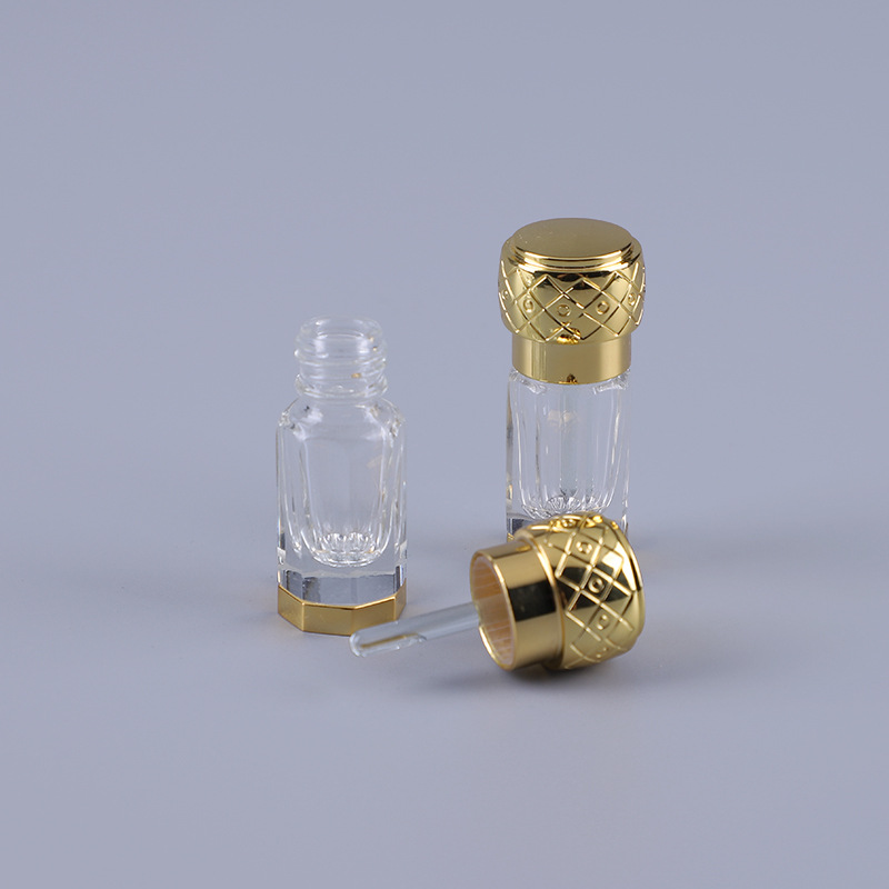 Factory direct sales, wholesale of small square gift boxes, high-end perfume, cosmetics and gift packaging boxes in stock Specification image