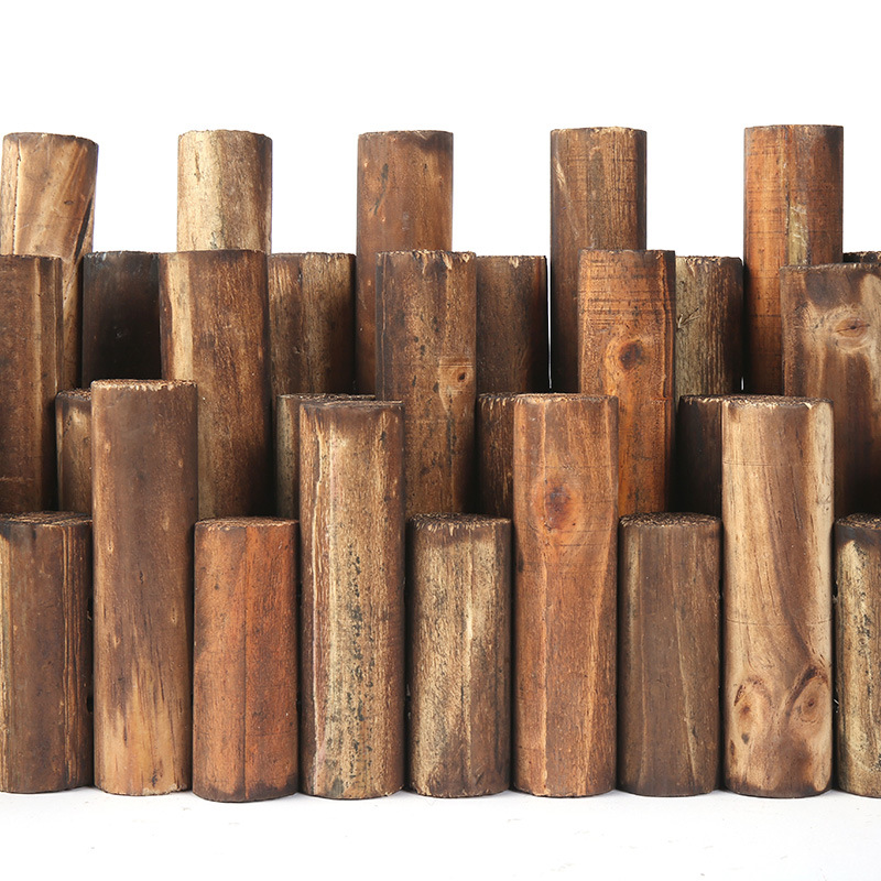 Anti-corrosion carbonized wood pile, garden fence, garden, balcony, fence, courtyard carbonized wood pile factory direct sales Application Scenario
