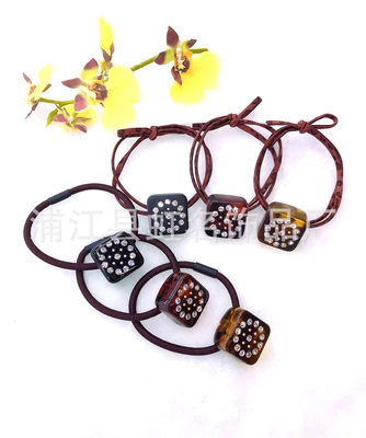 Manufacturers direct sales delicate high-grade half square inlaid diamond head rope female simple tie horsetail hair rope ball head leather band headdress thumbnail