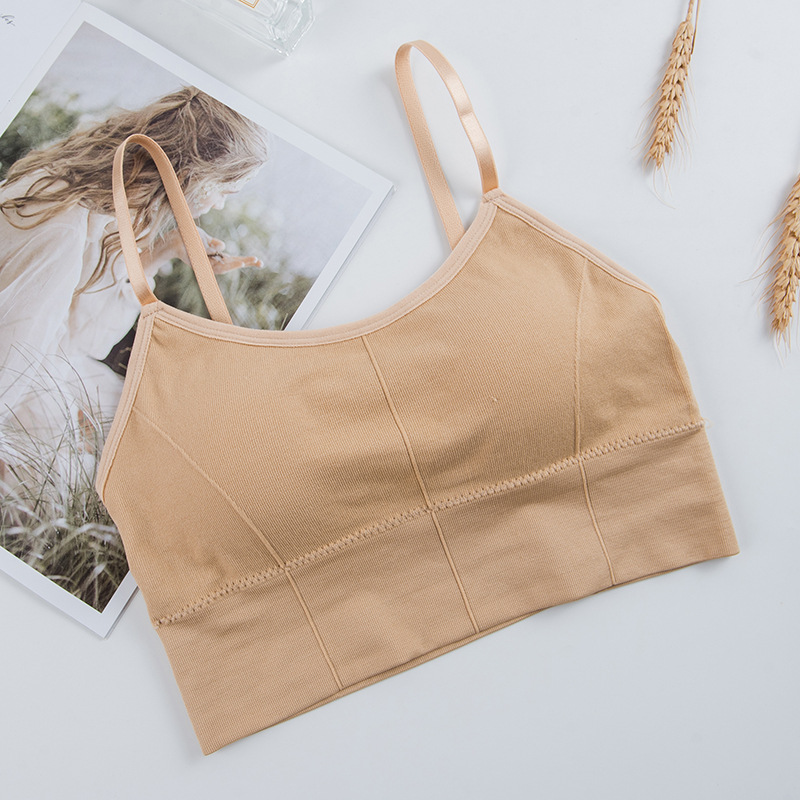 The new adjustable strappy bottom sports vest for girls is a backless and beautiful bra with a screw-around chest undefined