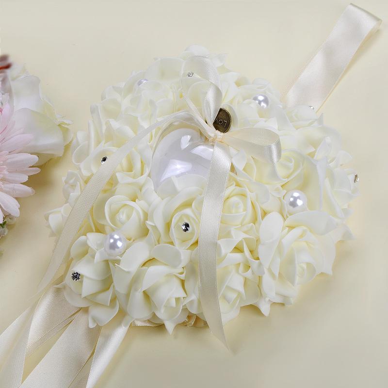 Cross-border foreign trade pe foam ring box, heart-shaped ring pillow, Western-style wedding supplies, rose pvc box packaging, hanging decoration Application Scenario
