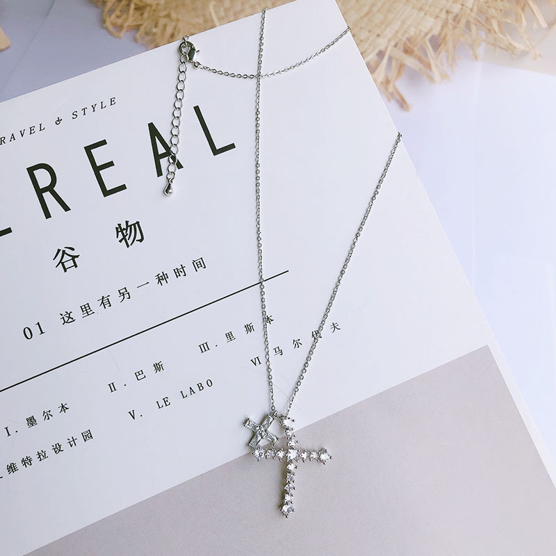 时尚酷女冷淡风INS欧美笑脸十字架钩子ins风潮人个性多层秋冬毛衣详情图7