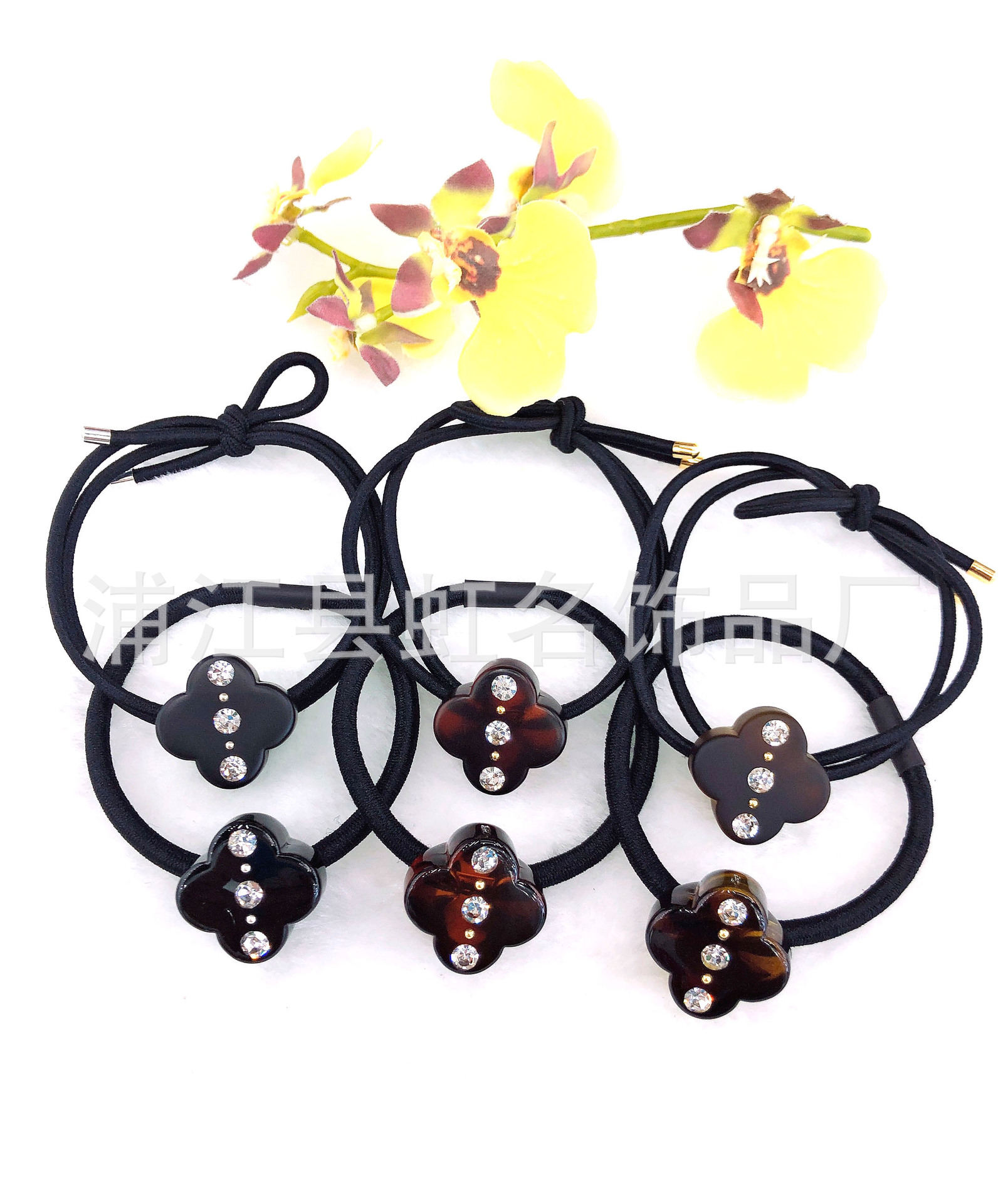 Manufacturers direct sales of the explosive hair hoop half four leaf flower inlaid diamond band hair tie hair rope thumbnail