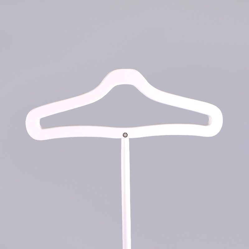 European-style coat rack, floor-standing clothes hanger, bedroom hanging clothes hanger, simple and modern clothes rack, simple and creative living room details Picture