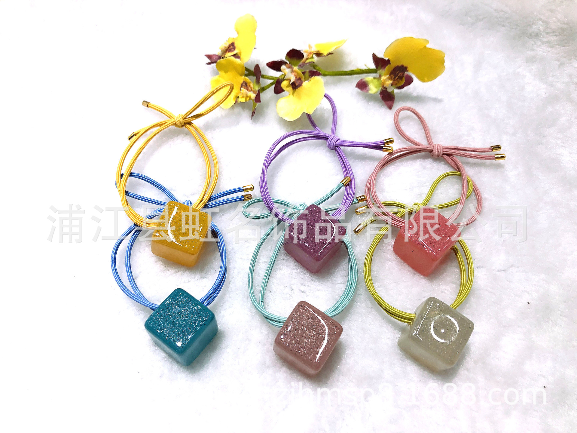Manufacturers direct candy square hair rope hoop Korean version head rope hair ponytail rubber band scrunch thumbnail