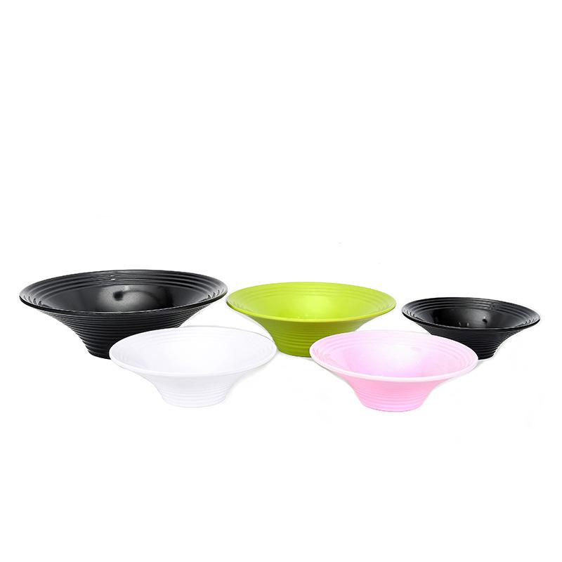 The manufacturer supplies 3-sized imitation porcelain succulent platter combination flowerpots to simulate succulent plants