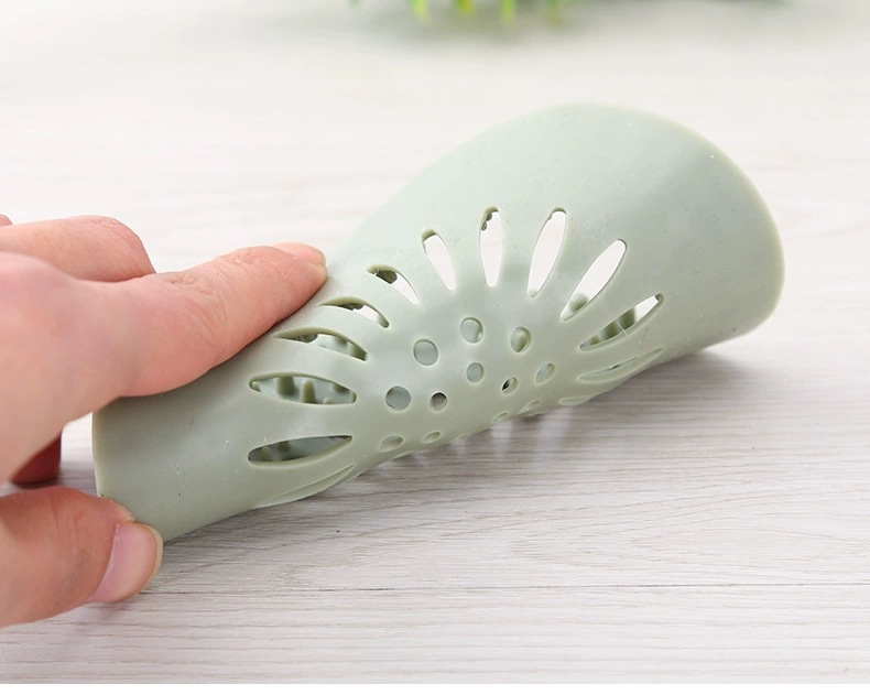 Kitchen silicone floor drain and sink cover with suction cup, bathroom sink and sink leak-proof and water-blocking plug, bathtub plug Application Scenario