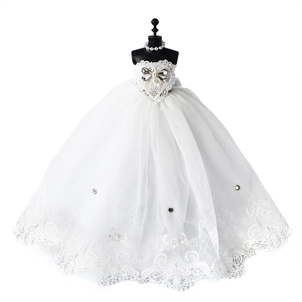 Birthday gifts, creative coming-of-age gifts for 18, Valentine's Day New Year small gifts for girls, best friend gifts, wedding dress models Application Scenario