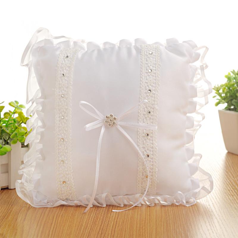 婚庆产品新款西式婚礼新娘戒枕创意方型戒指盒蕾丝花边枕头婚庆用品定制