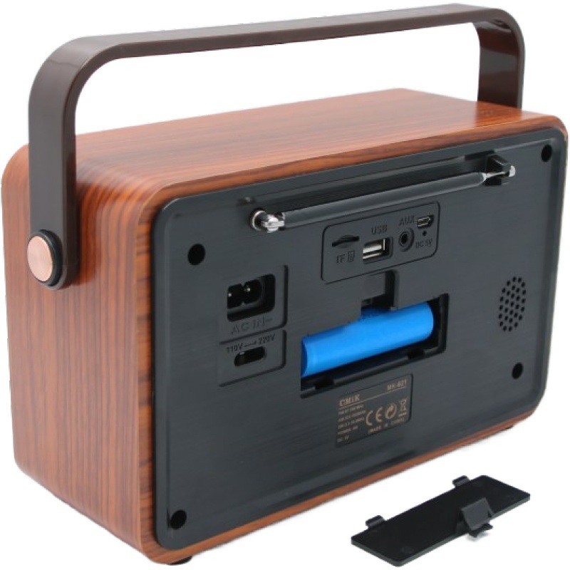 cmik portable wireless Bluetooth speaker, heavy subwoofer audio system, retro radio for street vending, and export gifts Application Scenario