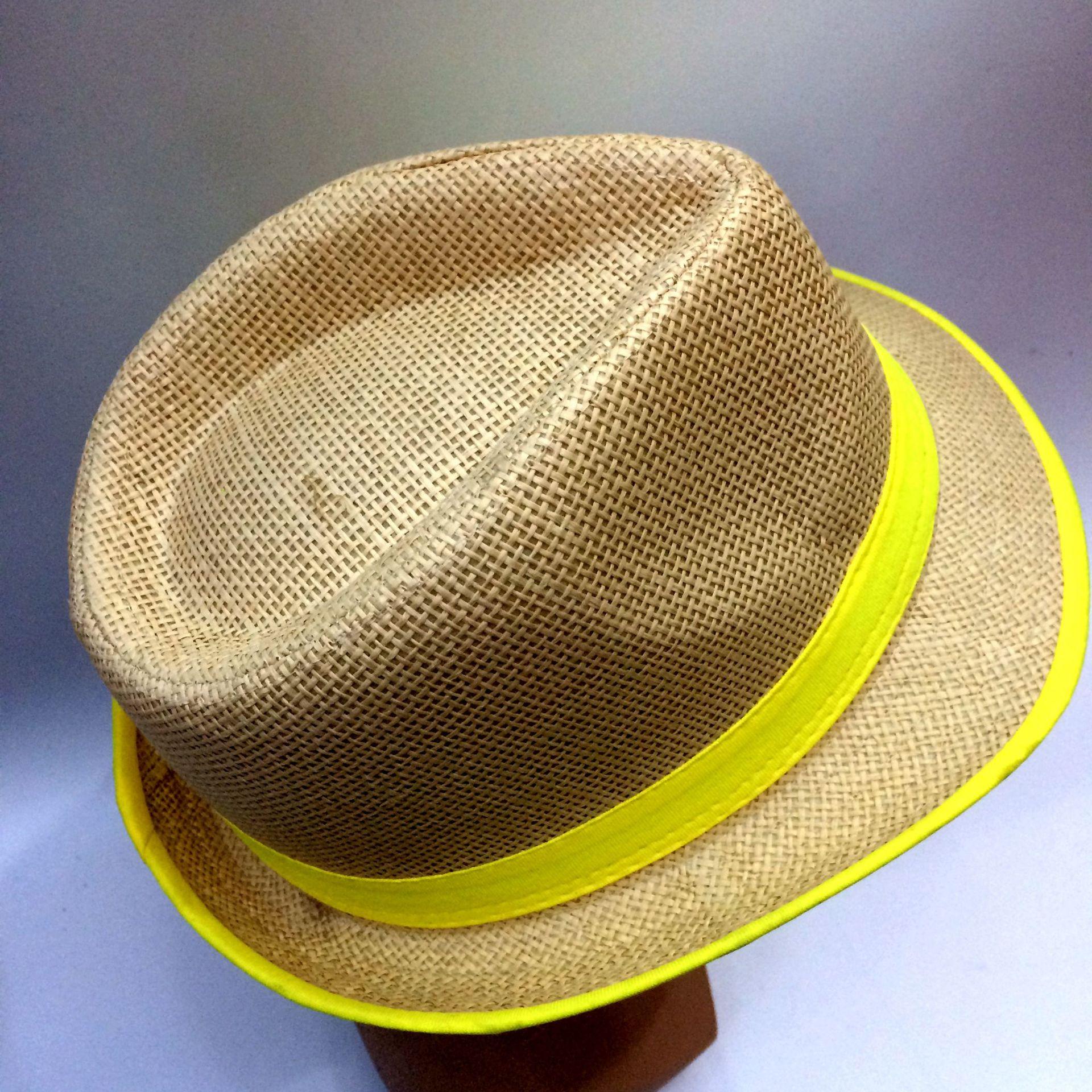 Mixed-color bright-colored fabric-trimmed straw-woven gift hats, beach sunshade hats, and various types of summer gift hats for export Application Scenario