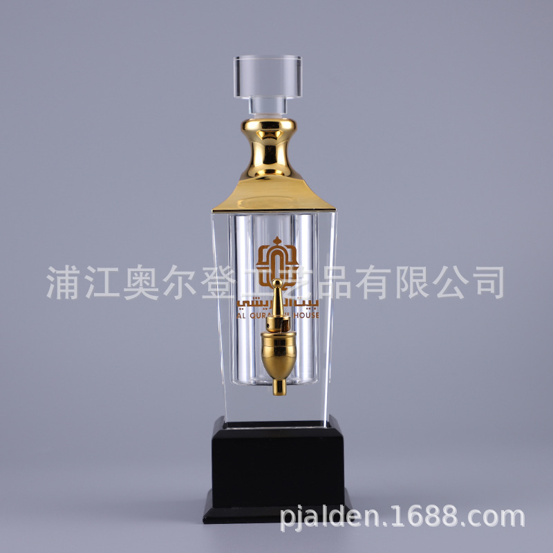 Factory direct sales and wholesale of perfume bottles, agarwood essential oil droppers, essential oil bottles, small empty bottles, and high-end droppers