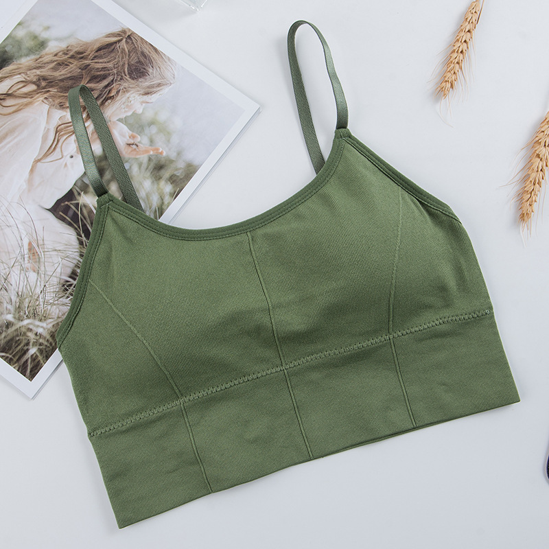The new adjustable strappy bottom sports vest for girls is a backless and beautiful bra with a screw-around chest undefined