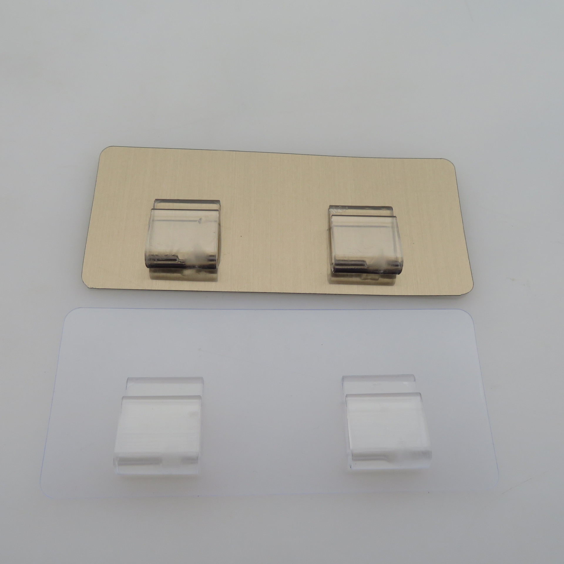 Seamless solid claw-buckle stainless steel storage rack, strong nail-free U-shaped card button universal patch ironwork hanging rack Specification drawing