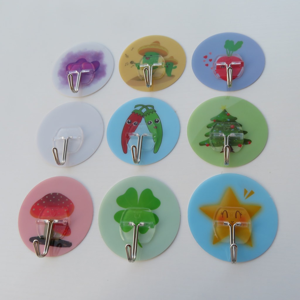 Factory direct sales: 6.5 cm removable rubber pattern hook, washable and reusable without deformation, strong adhesive hook full figure