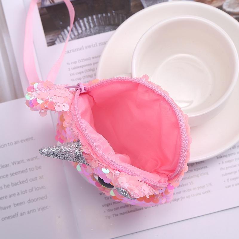 Children's coin purse, Mermaid, Unicorn, sequined flap, big eye storage bag, hand-held small card case Application Scenario
