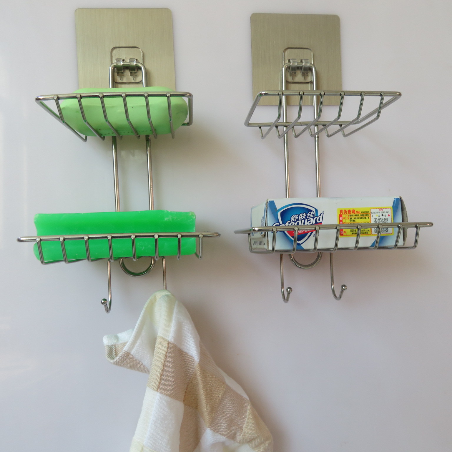 Factory direct sales of stainless steel double-layer soap boxes with hooks, no need for drilling, nano strong invisible soap box rack, bathroom full figure