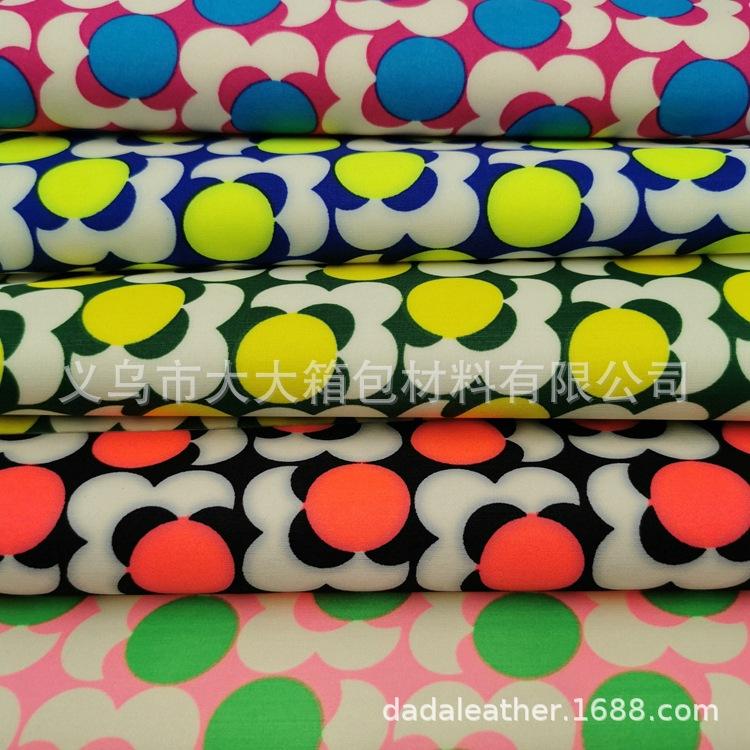 Impresión de veludo coreano [una pieza a partir de un lote] gran cantidad en stock fábrica vendedor directo bolsas bolsas de maquillaje embalaje exterior