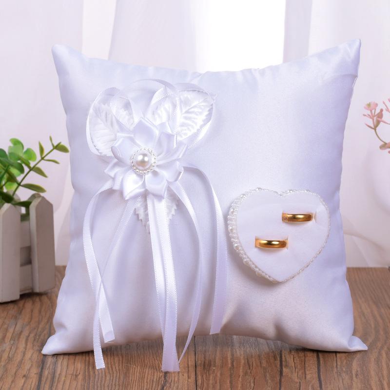 New creative white wedding ring pillows, camellia accessories, square ring boxes, bride and groom ring holders, wholesale wedding supplies undefined