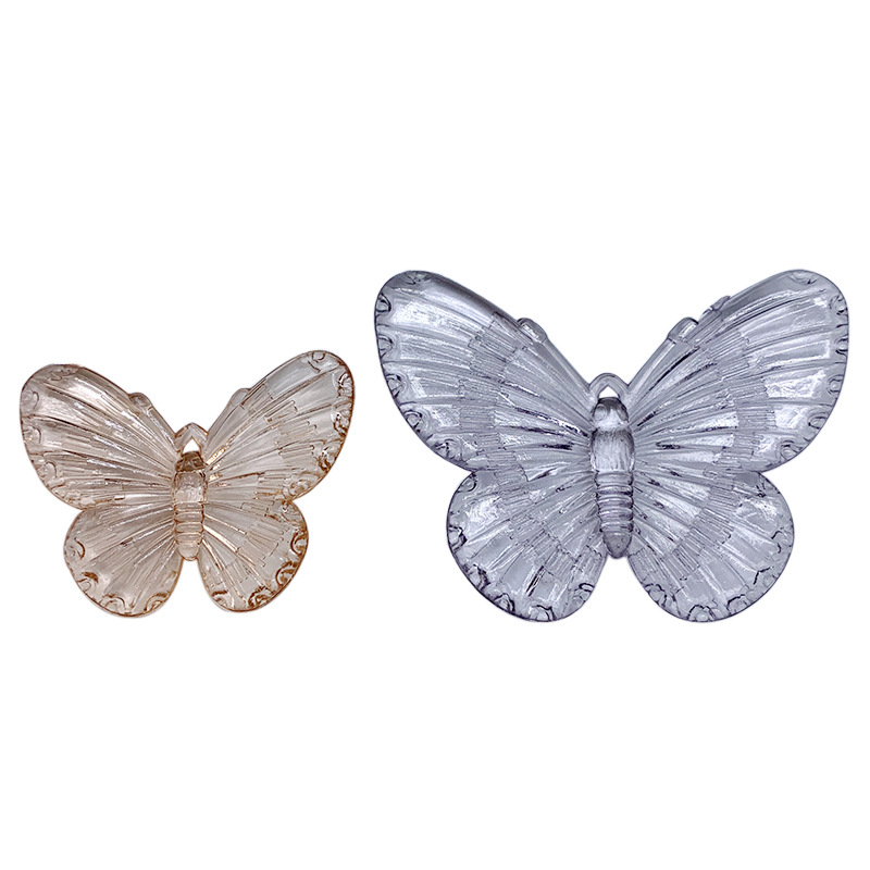 ins透明蝴蝶地摊货源吊孔大小号 厂家直销亚克力夏天色搭配包包珠白底实物图