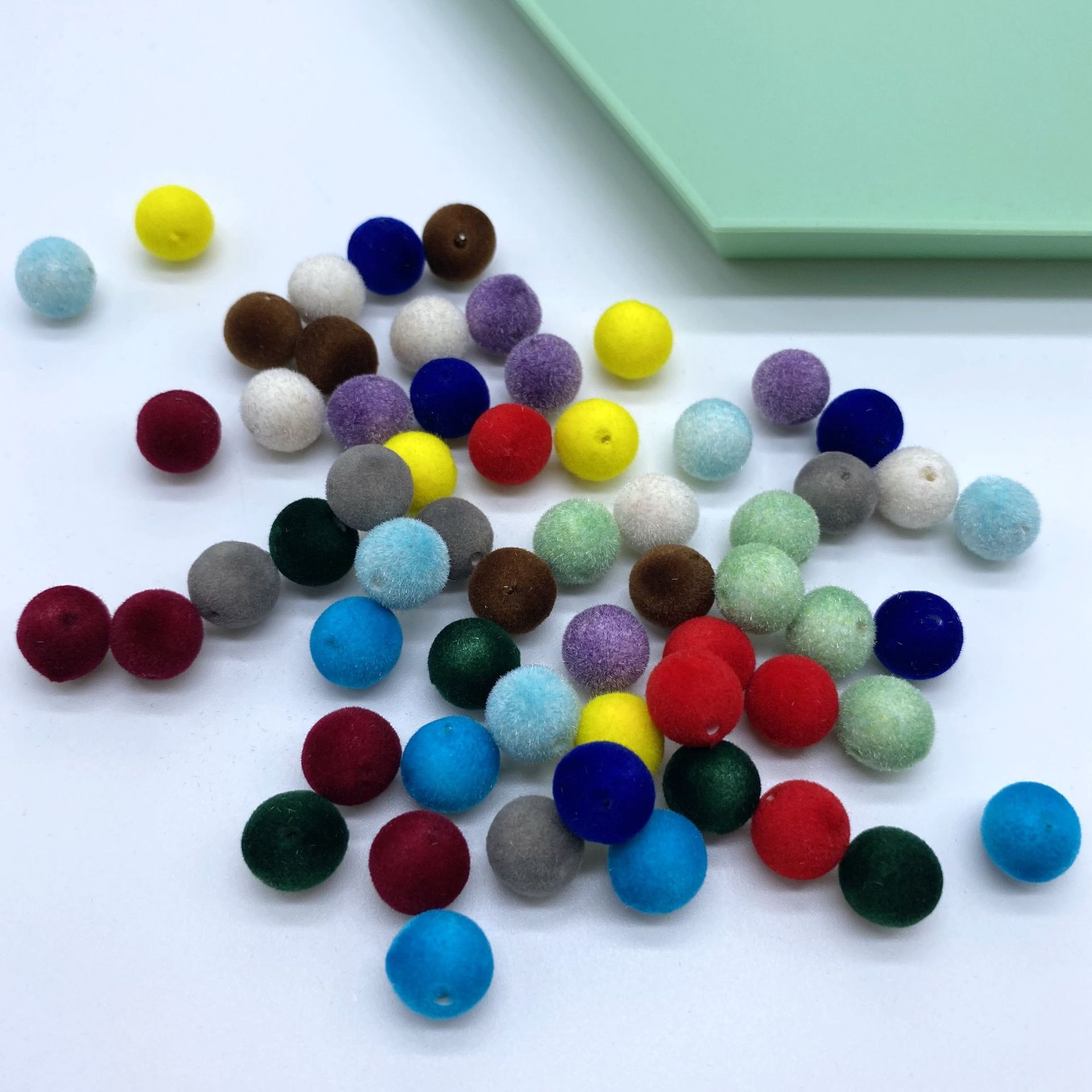 Factory direct sales of acrylic through-hole flocked round beads for diy matching and making earrings, bags, accessories and beading materials