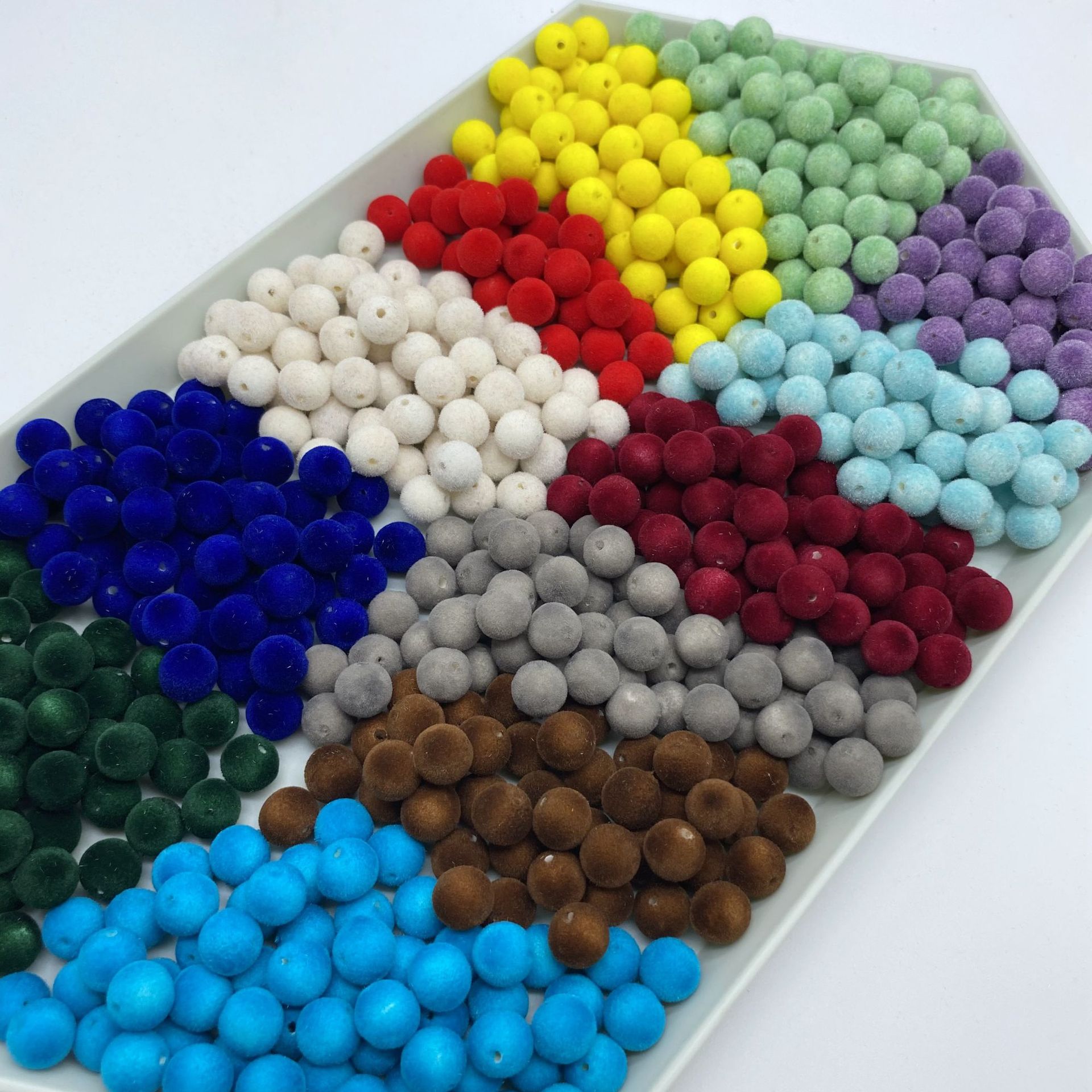Factory direct sales of acrylic through-hole flocked round beads for diy matching and making earrings, bags, accessories and beading materials Specification image