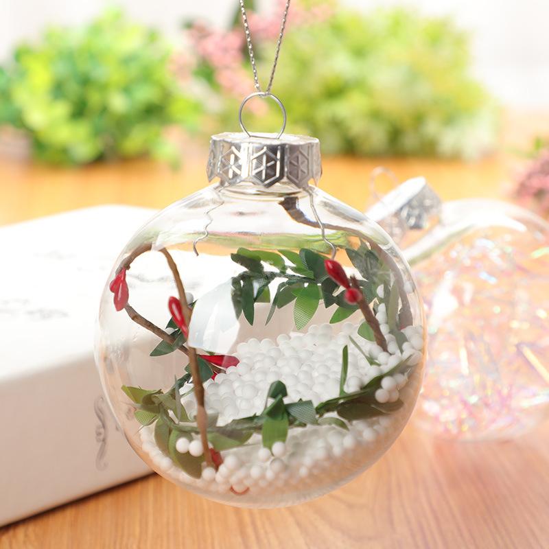 Wedding products: cross-border transparent plastic balls, hollow round balls, Christmas balls, Christmas, New Year and Spring Festival PET decorative balls with decorations Application Scenario