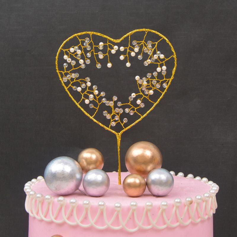 节日用品蛋糕烘焙DIY爱心插卡星星儿童生日插牌 珍珠心型插件甜品情景摆件产品图