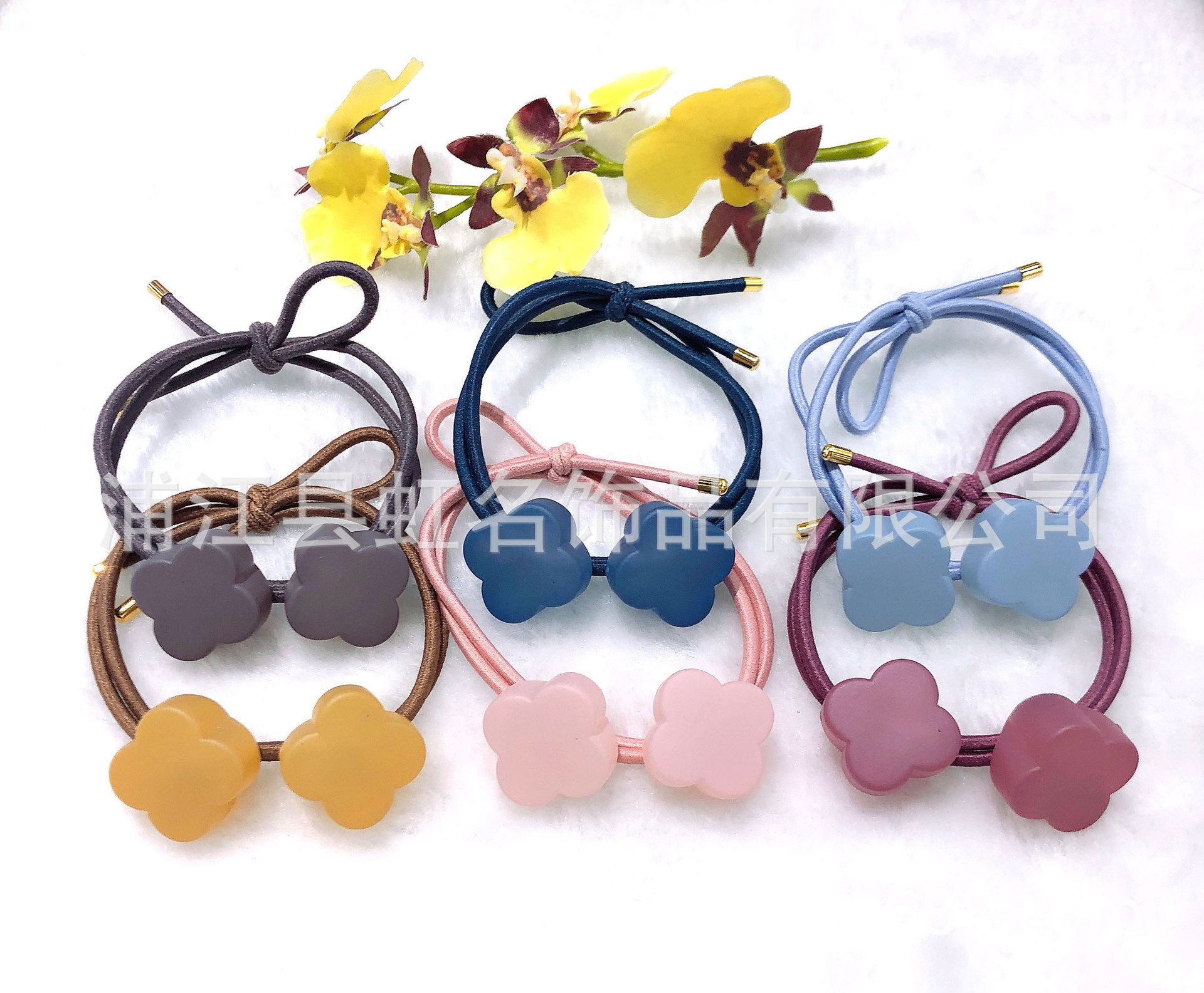 Factory direct simple hair rope headband net red double four-leaf flower tied ball head band scrunchie head rope band