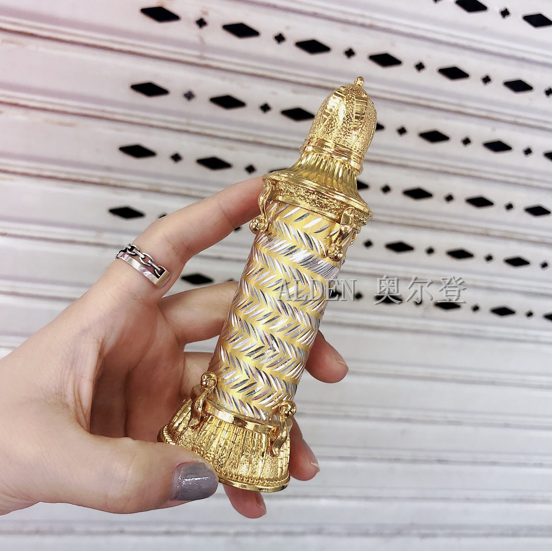 20ML empty metal perfume bottles from Dubai, Middle East, available for wholesale in stock details Picture