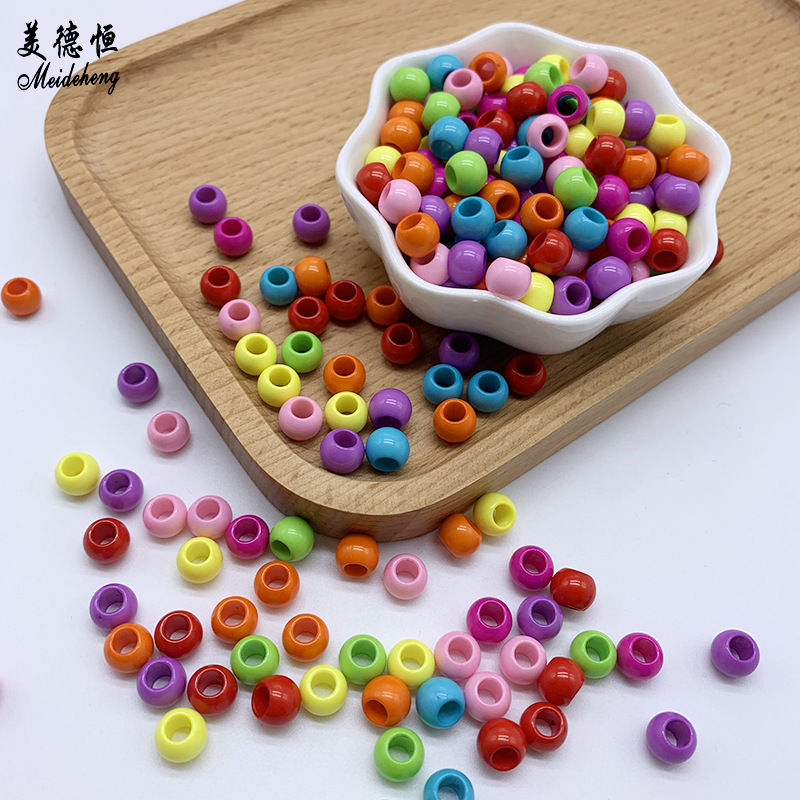 Factory direct sales of 8mm large-hole solid color round acrylic beads, diy handcrafted children's toy bracelets, versatile beads