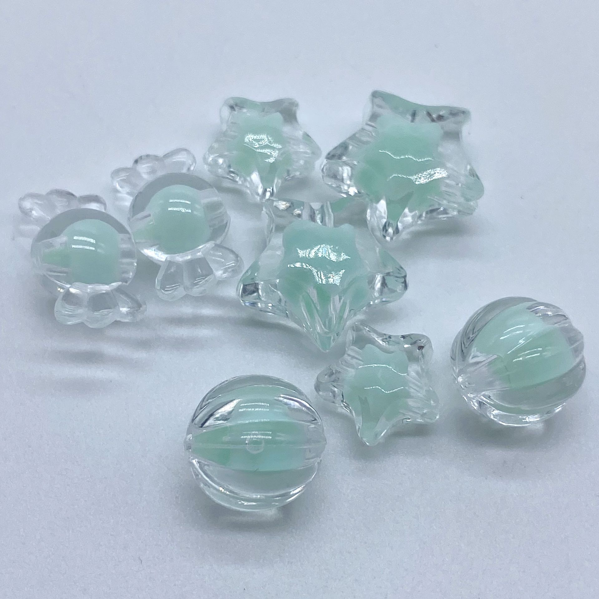 Factory direct sales of acrylic versatile T-shaped transparent pearl beads, diy five-pointed star pumpkin beads to make children's headbands undefined