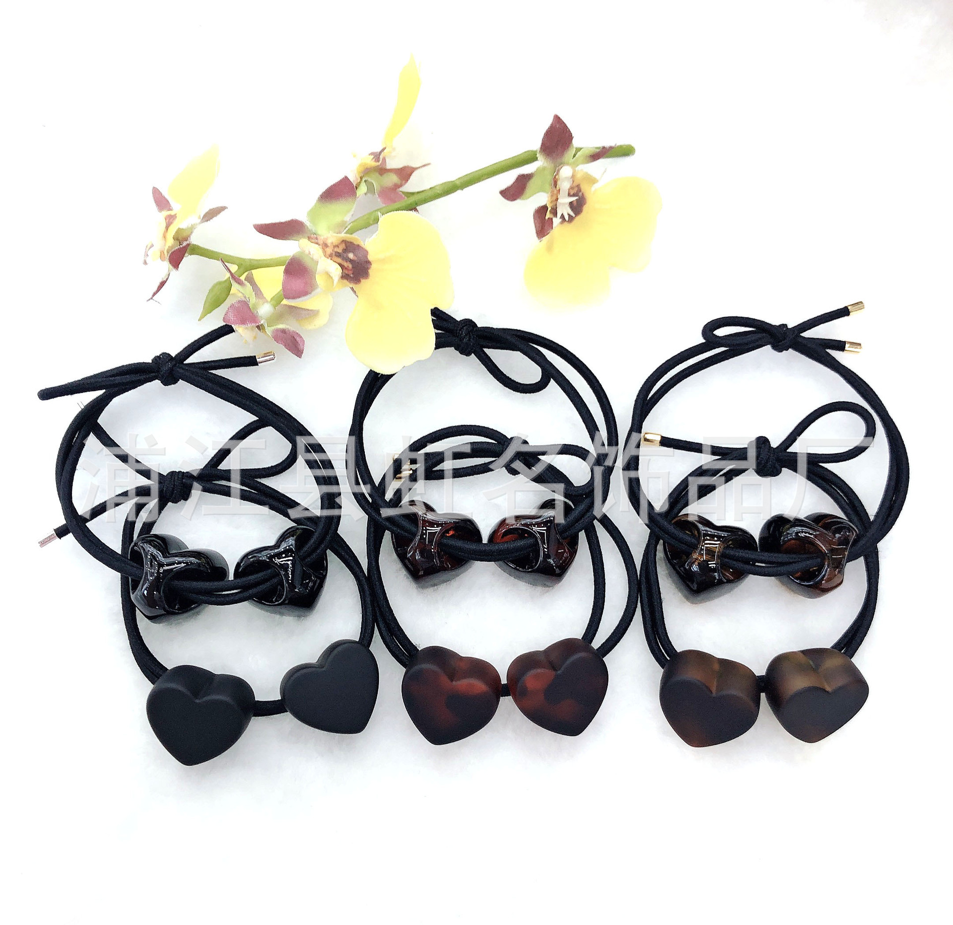 Factory direct double love heart hair hoop hair accessories simple fashion all tie hair scrunchie band gold button thumbnail
