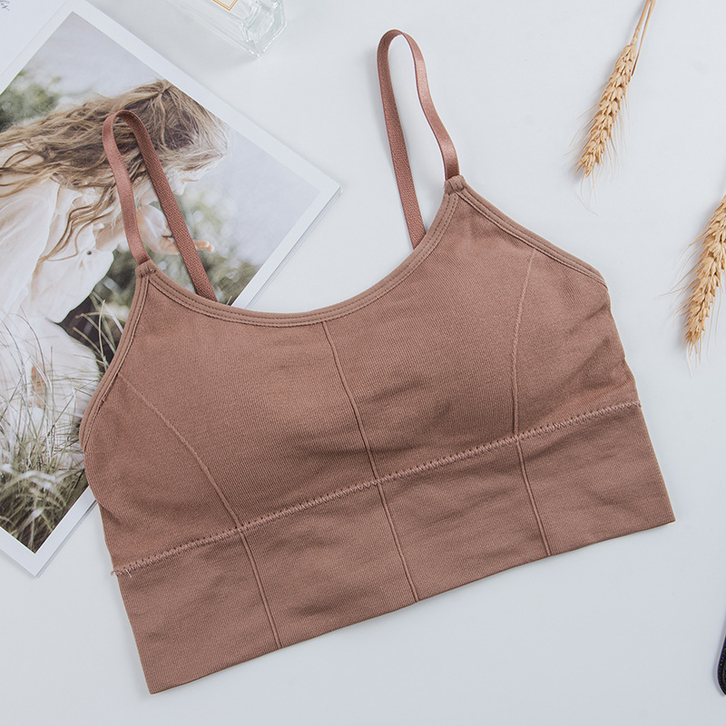 The new adjustable strappy bottom sports vest for girls is a backless and beautiful bra with a screw-around chest undefined