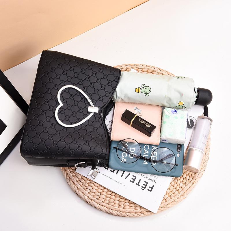 Bag Lady 2020 New Style Women's Bag, the same fashionable women's bag as the Internet celebrity, large-capacity single-shoulder handbag manufacturer wholesale Application Scenario