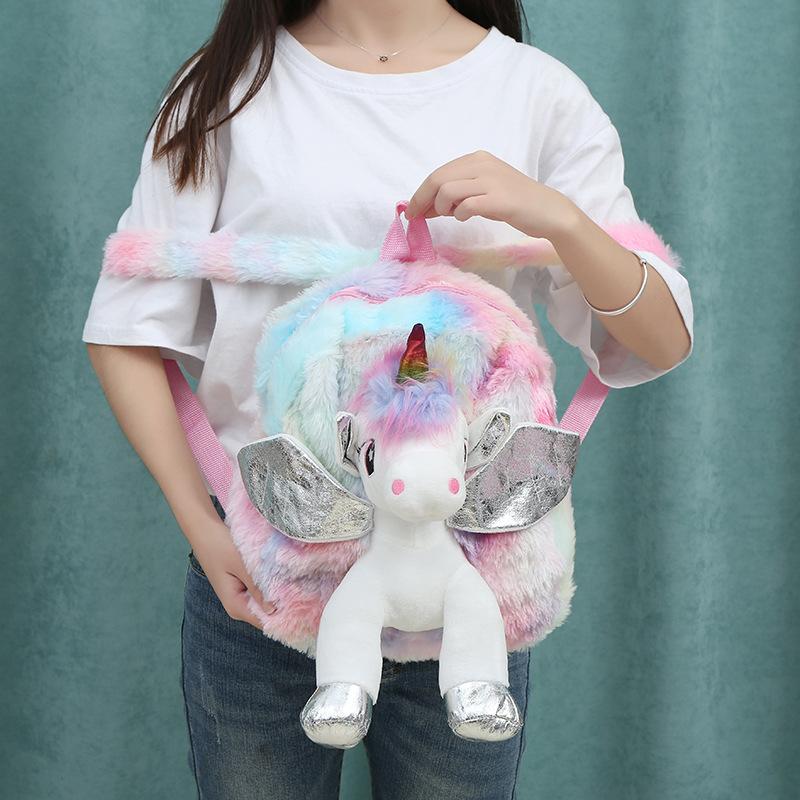 Unicorn unicorn peluche mochila niños lindo cartoon peluche mochila escolar adolescente viaje mochila casual Application Scenario