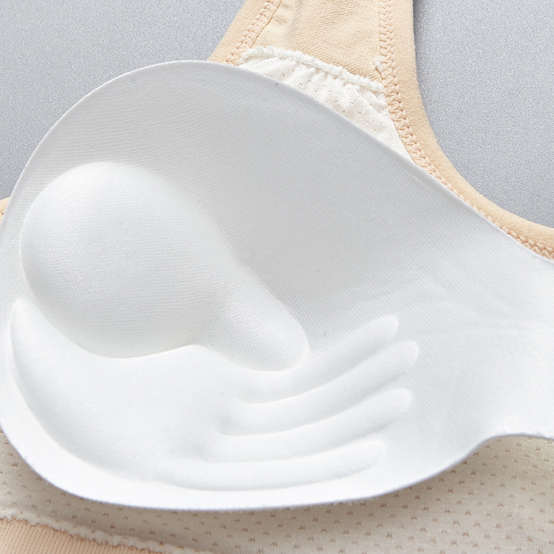 New seamless, wire-free cotton lining sleep gathering yoga lace beauty back vest sports bra for women Application Scenario