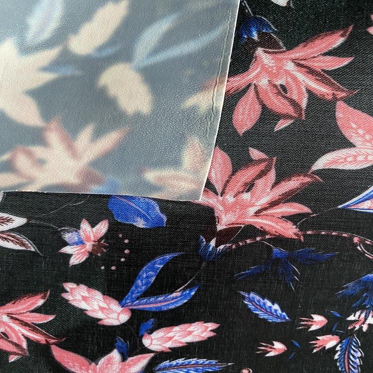 The color tin printing series of printed foam is in large stock and available for wholesale. We mainly produce outer packaging for bags, cosmetic bags, etc details Picture